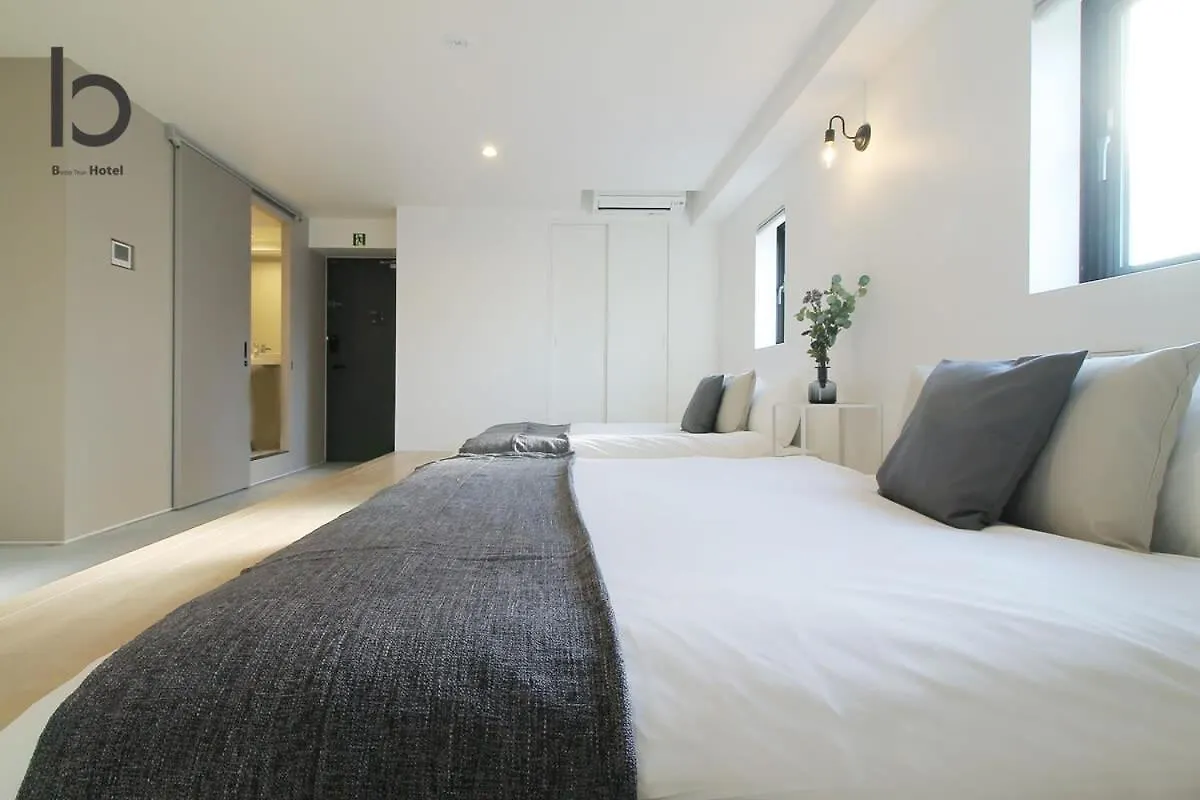 Bhotel Heiwaodori 702 - Huge Apt In Famous Hiroshima Dori For 6P